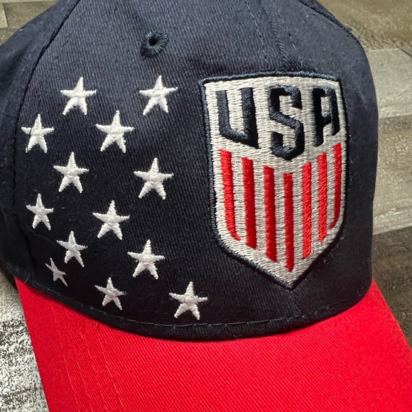 USA Hat - Picture 2 of 4